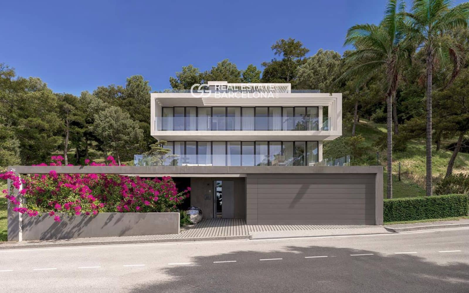 Chalet de 3 habitaciones en Lloret de Mar en venta con piscina - 1.200.000 € (Ref: 9482363)
