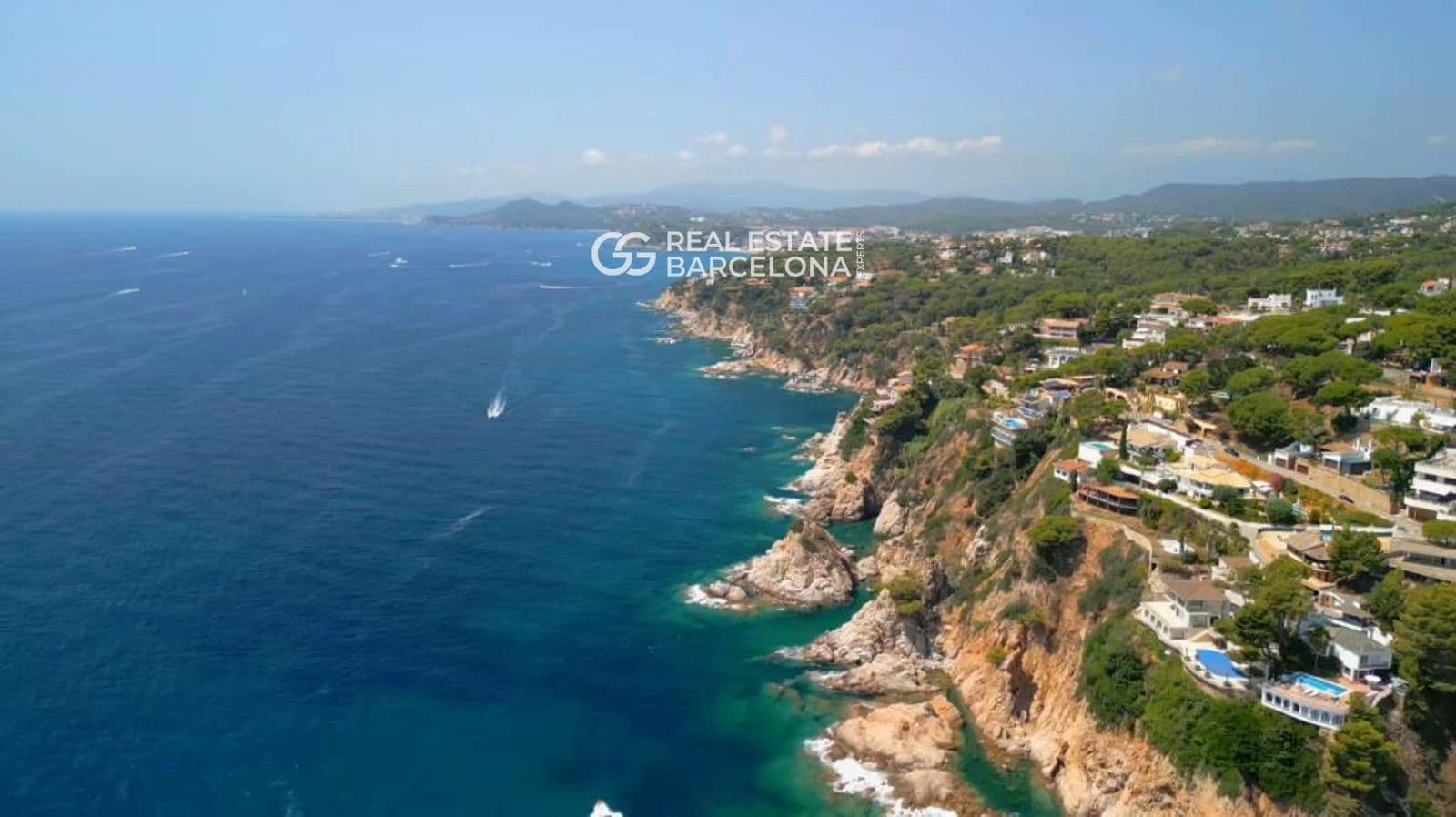 Chalet de 3 habitaciones en Lloret de Mar en venta con piscina - 1.200.000 € (Ref: 9482363)
