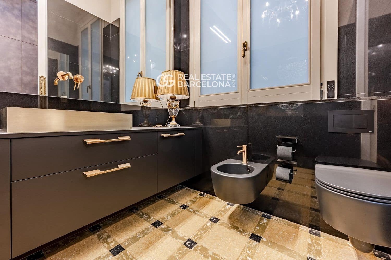 4 quarto Apartamento para venda em Barcelona cidade - 4 450 000 € (Ref: 9482367)