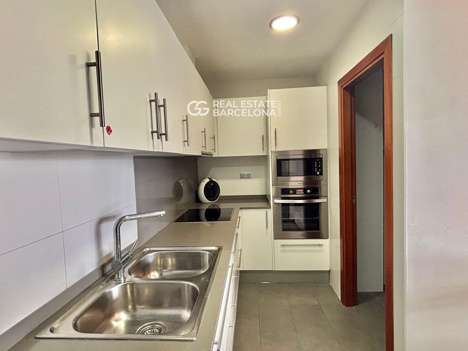 Piso de 2 habitaciones en Barcelona ciudad en venta con piscina - 595.000 € (Ref: 9482369)