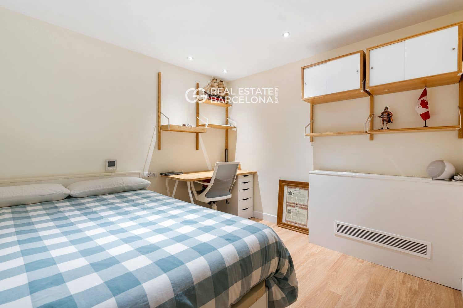 3 bedroom Flat for sale in Barcelona city - € 535,000 (Ref: 9482371)