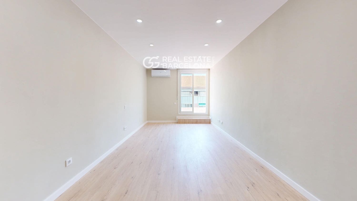 3 bedroom Penthouse for sale in Barcelona city - € 620,000 (Ref: 9482372)