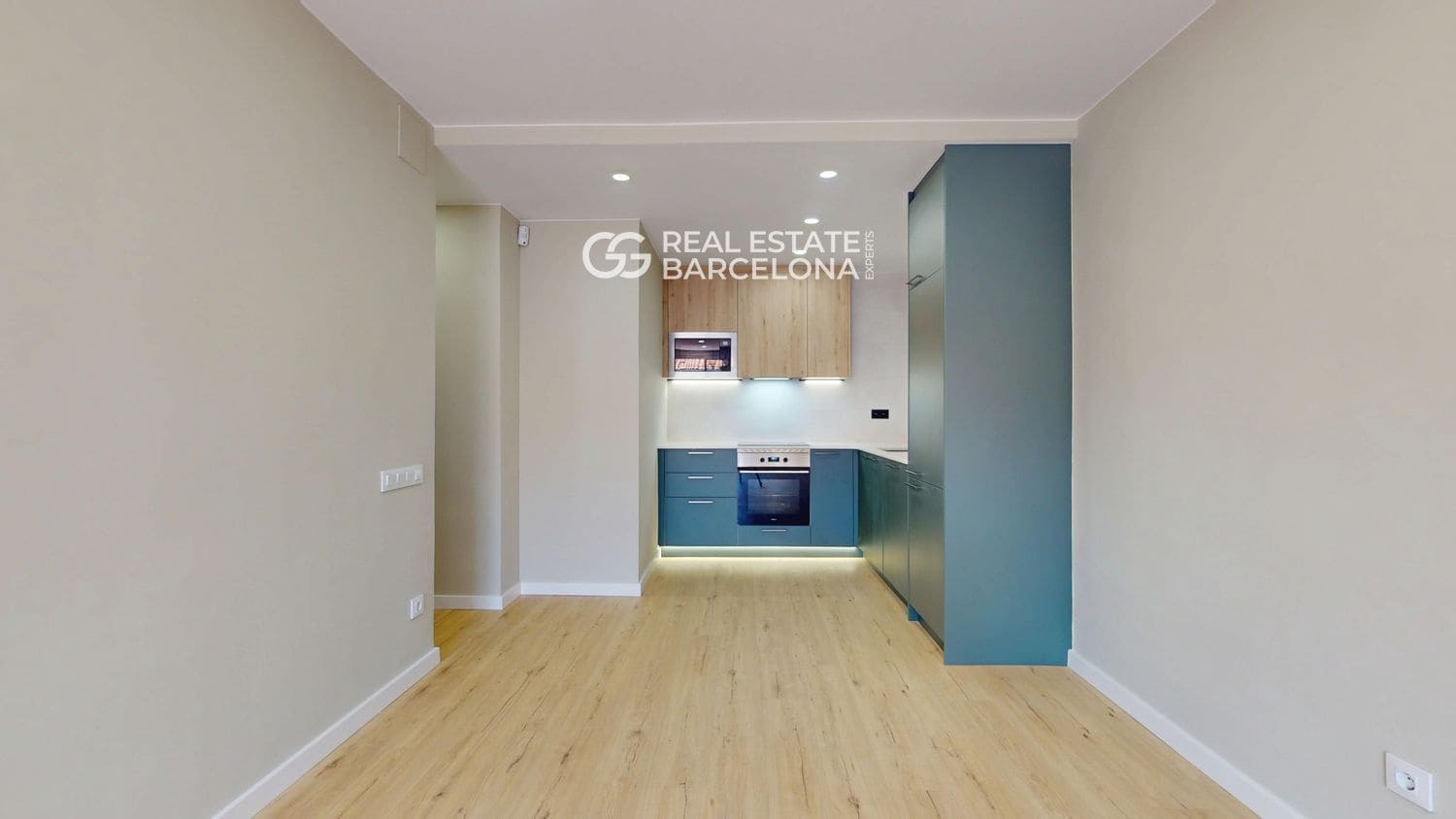 3 bedroom Penthouse for sale in Barcelona city - € 620,000 (Ref: 9482372)