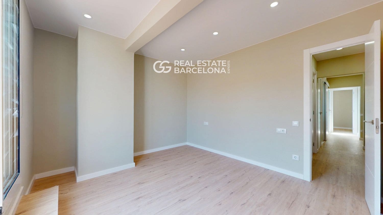 3 bedroom Penthouse for sale in Barcelona city - € 620,000 (Ref: 9482372)