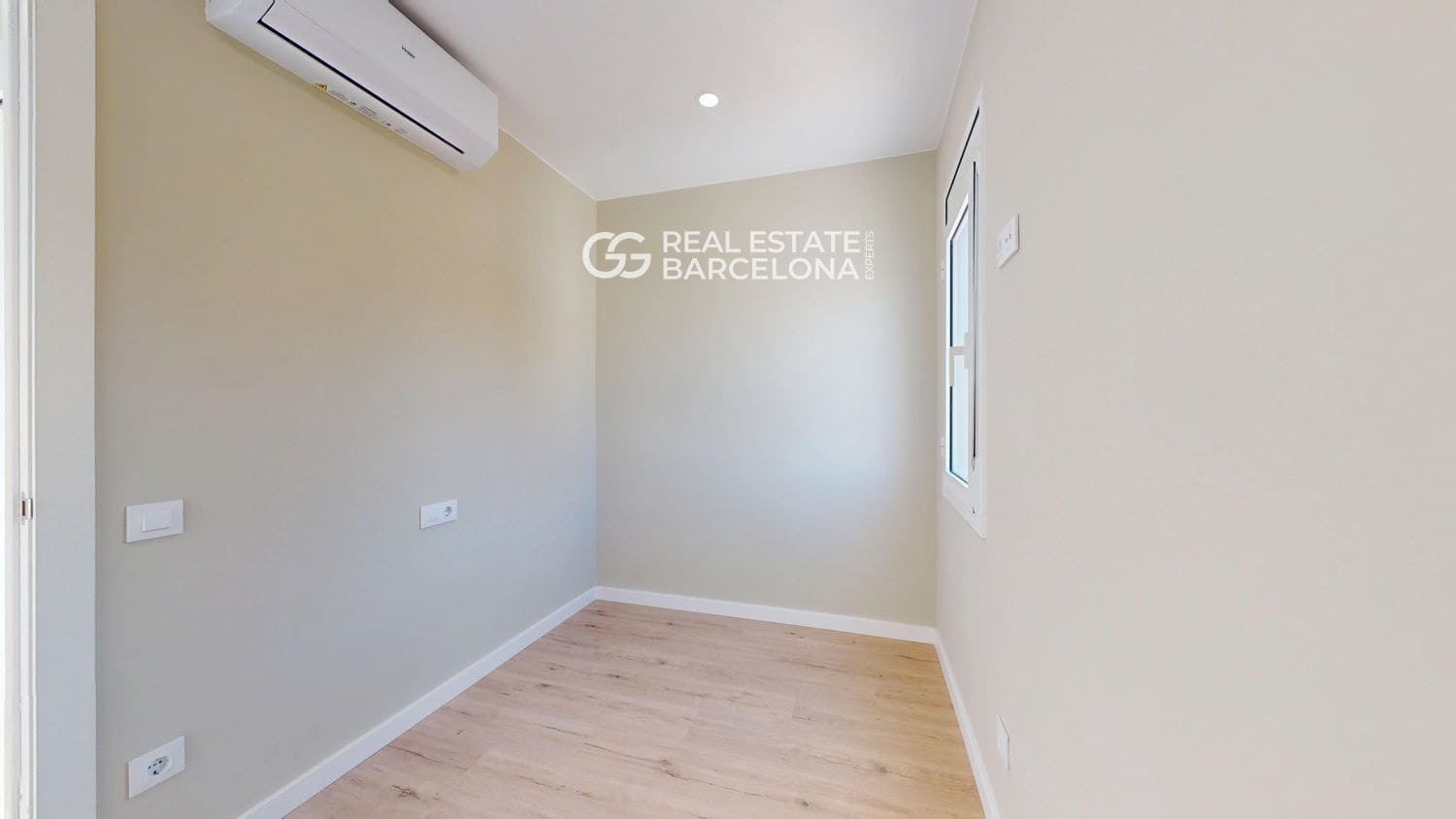 3 bedroom Penthouse for sale in Barcelona city - € 620,000 (Ref: 9482372)