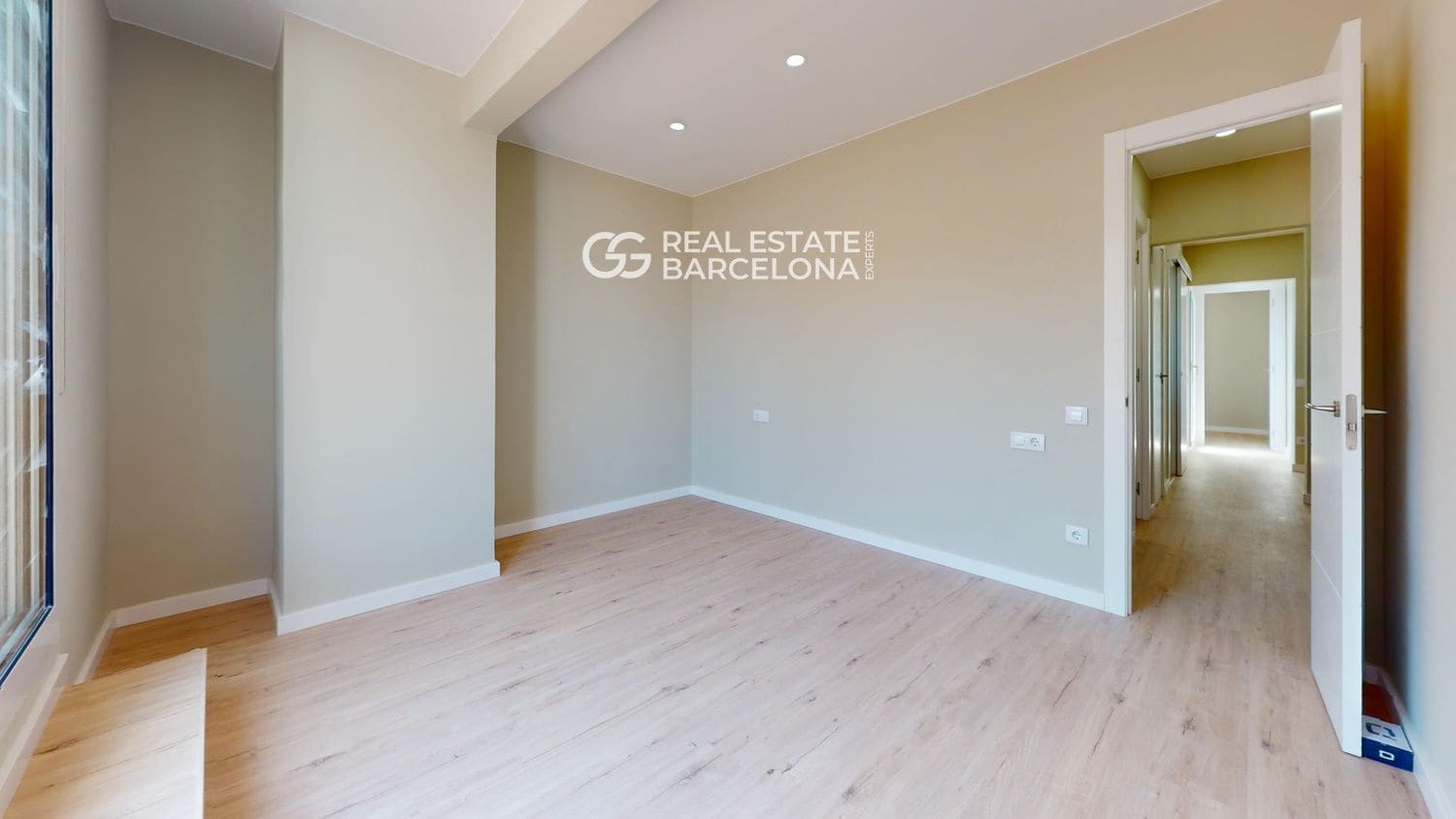 3 bedroom Penthouse for sale in Barcelona city - € 620,000 (Ref: 9482372)