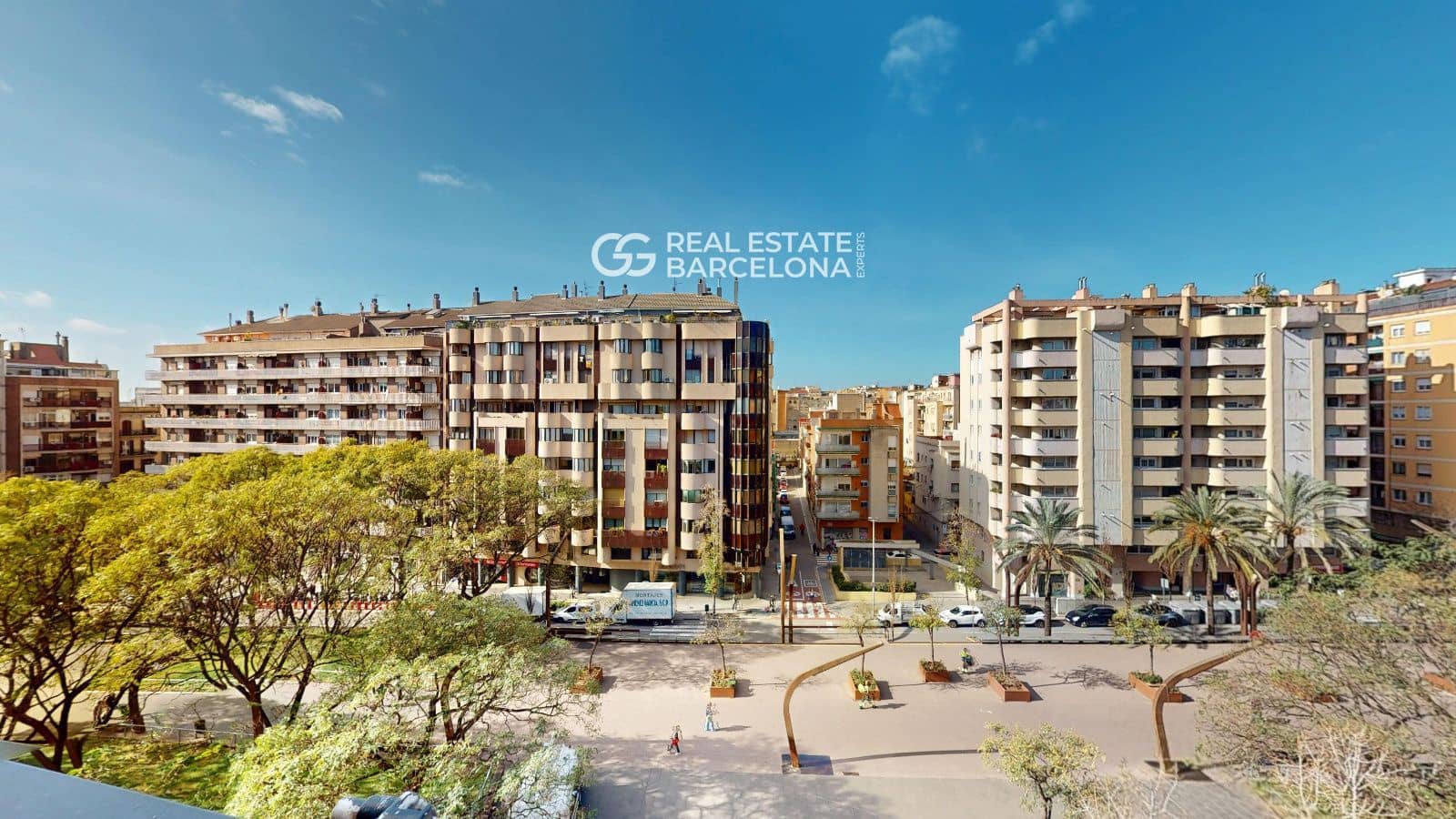 4 bedroom Flat for sale in Barcelona city - € 530,000 (Ref: 9482373)