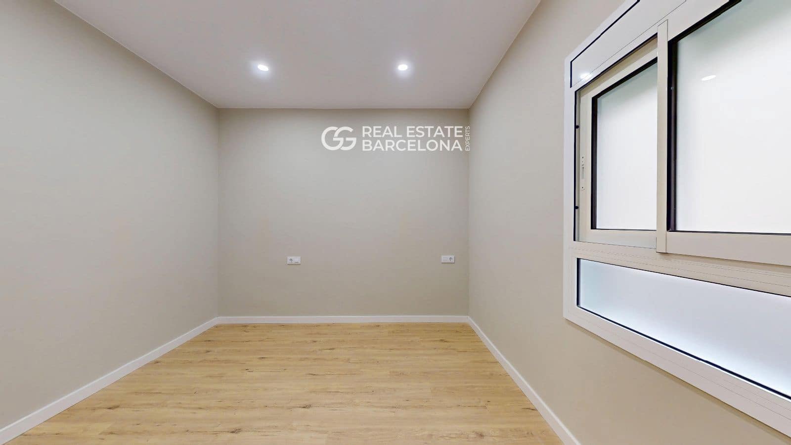 4 bedroom Flat for sale in Barcelona city - € 530,000 (Ref: 9482373)