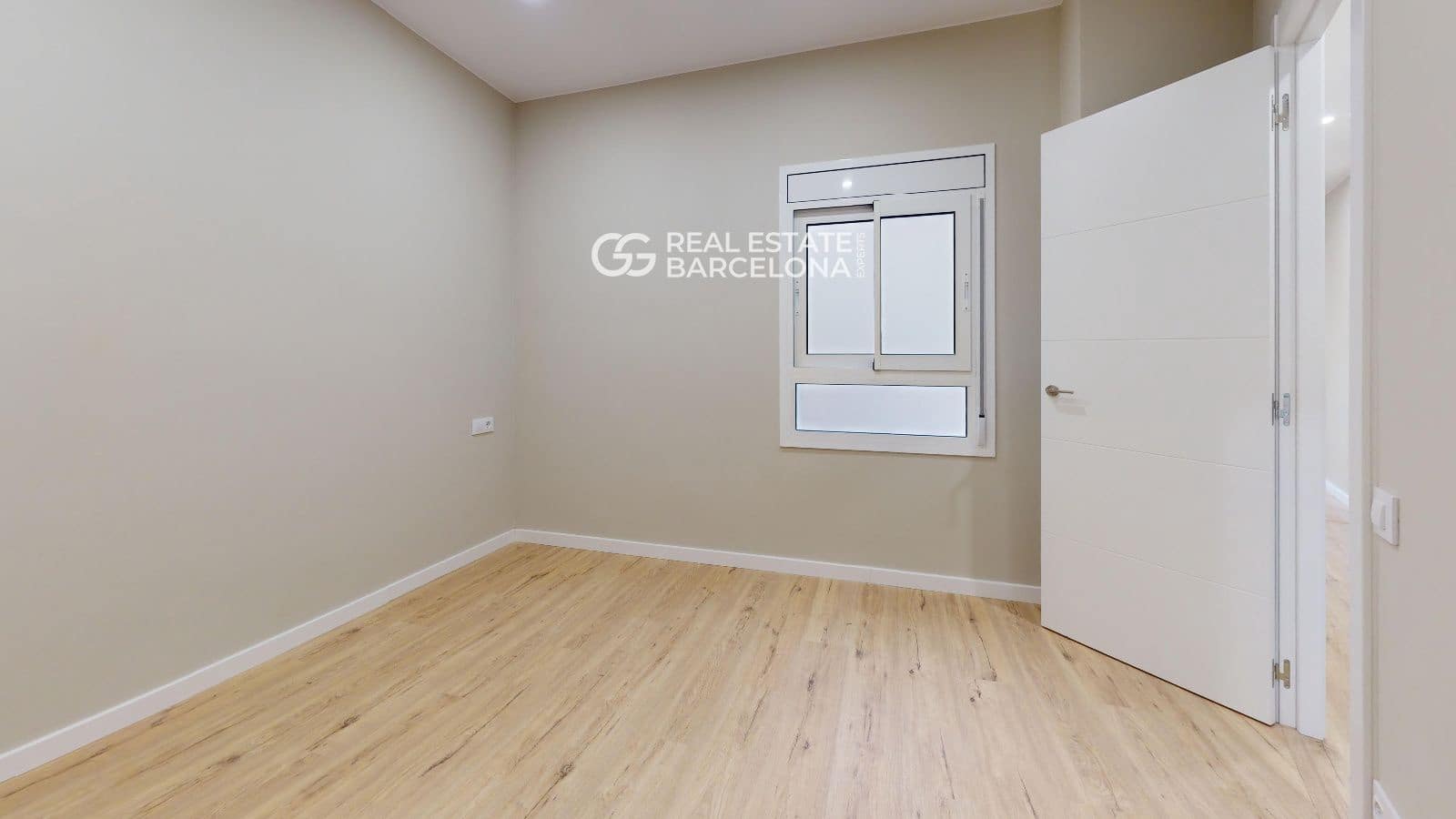 4 bedroom Flat for sale in Barcelona city - € 530,000 (Ref: 9482373)