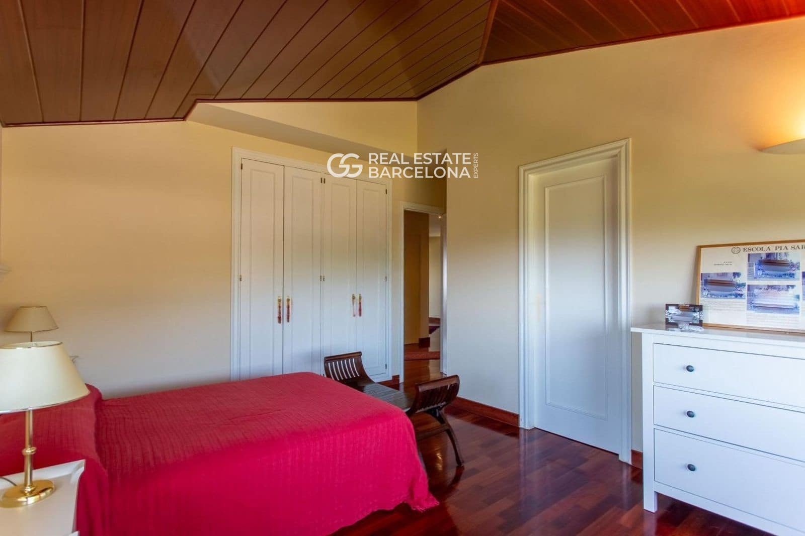 7 slaapkamer Villa te koop in Sant Andreu de Llavaneres met zwembad garage - € 1.800.000 (Ref: 9493947)