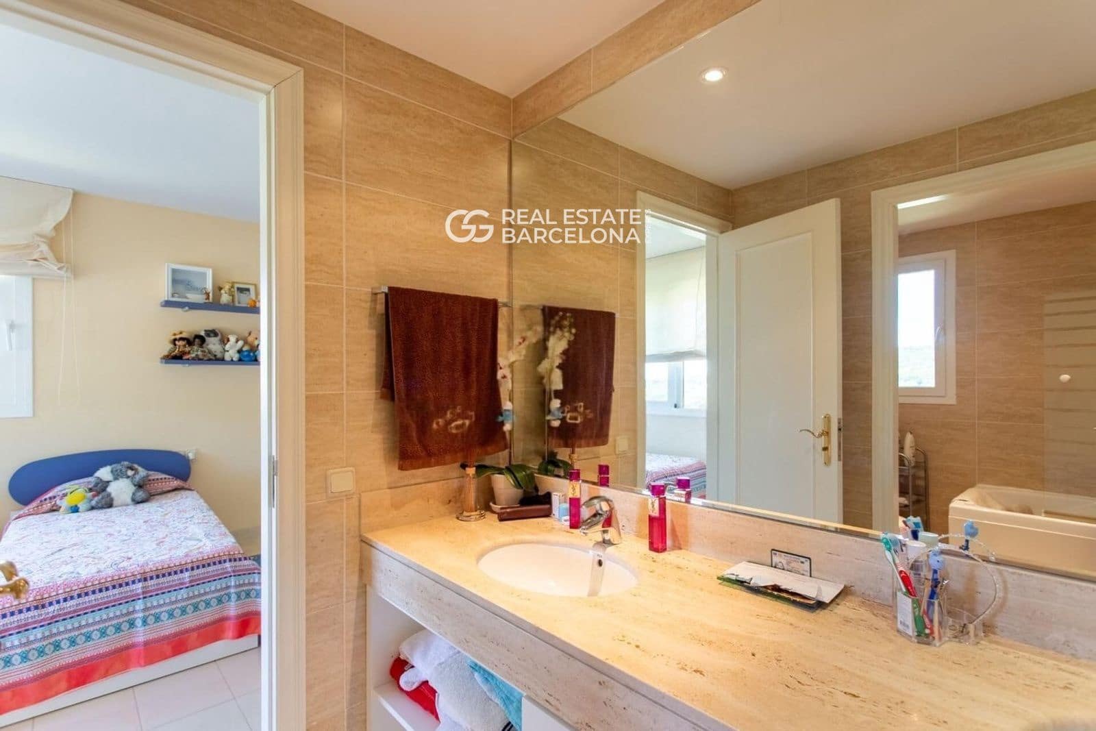 7 slaapkamer Villa te koop in Sant Andreu de Llavaneres met zwembad garage - € 1.800.000 (Ref: 9493947)