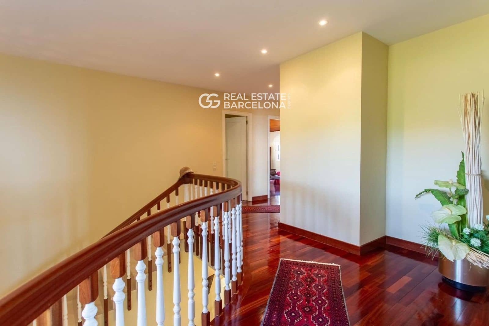 7 slaapkamer Villa te koop in Sant Andreu de Llavaneres met zwembad garage - € 1.800.000 (Ref: 9493947)