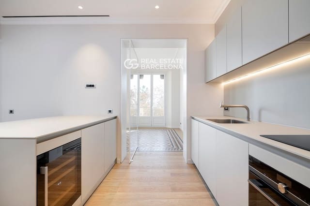 3 sovrum Lägenhet till salu i Ciutat Vella, Barcelona stad med pool - 2 285 000 € (Ref: 9496357)