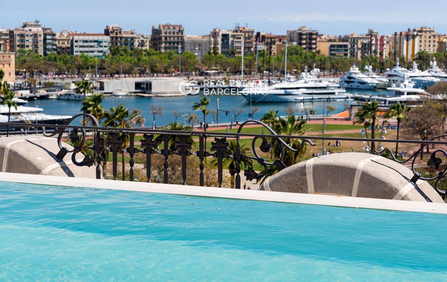 3 sovrum Lägenhet till salu i Barcelona stad med pool - 2 185 000 € (Ref: 9496508)