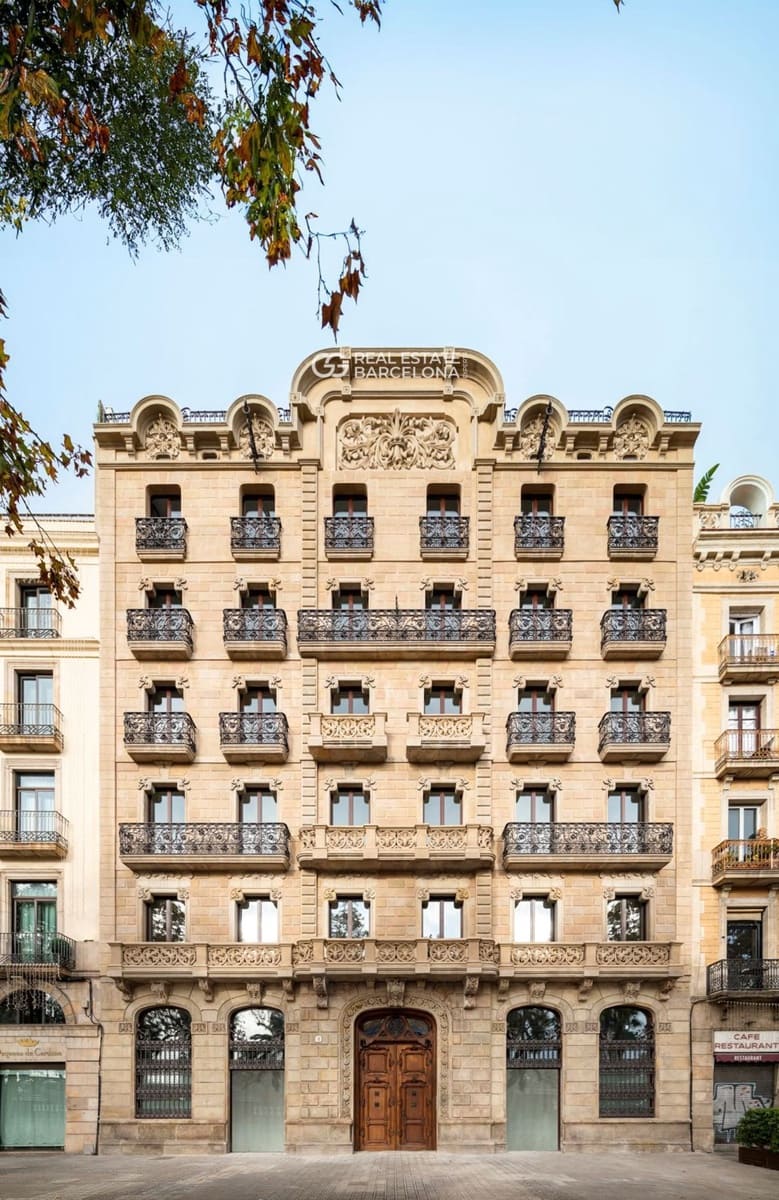 3 sovrum Lägenhet till salu i Barcelona stad med pool - 2 185 000 € (Ref: 9496508)