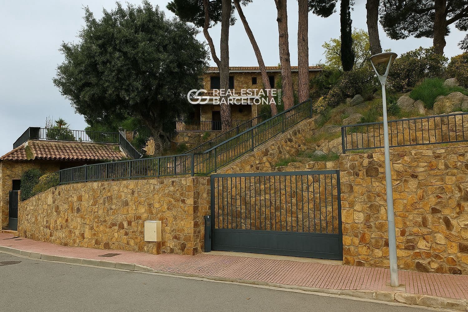 Terreno para Construção para venda em Teia - 2 250 000 € (Ref: 9504741)