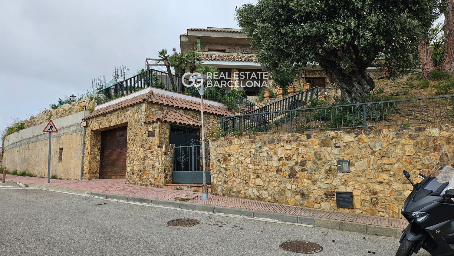 Terreno para Construção para venda em Teia - 2 250 000 € (Ref: 9504741)