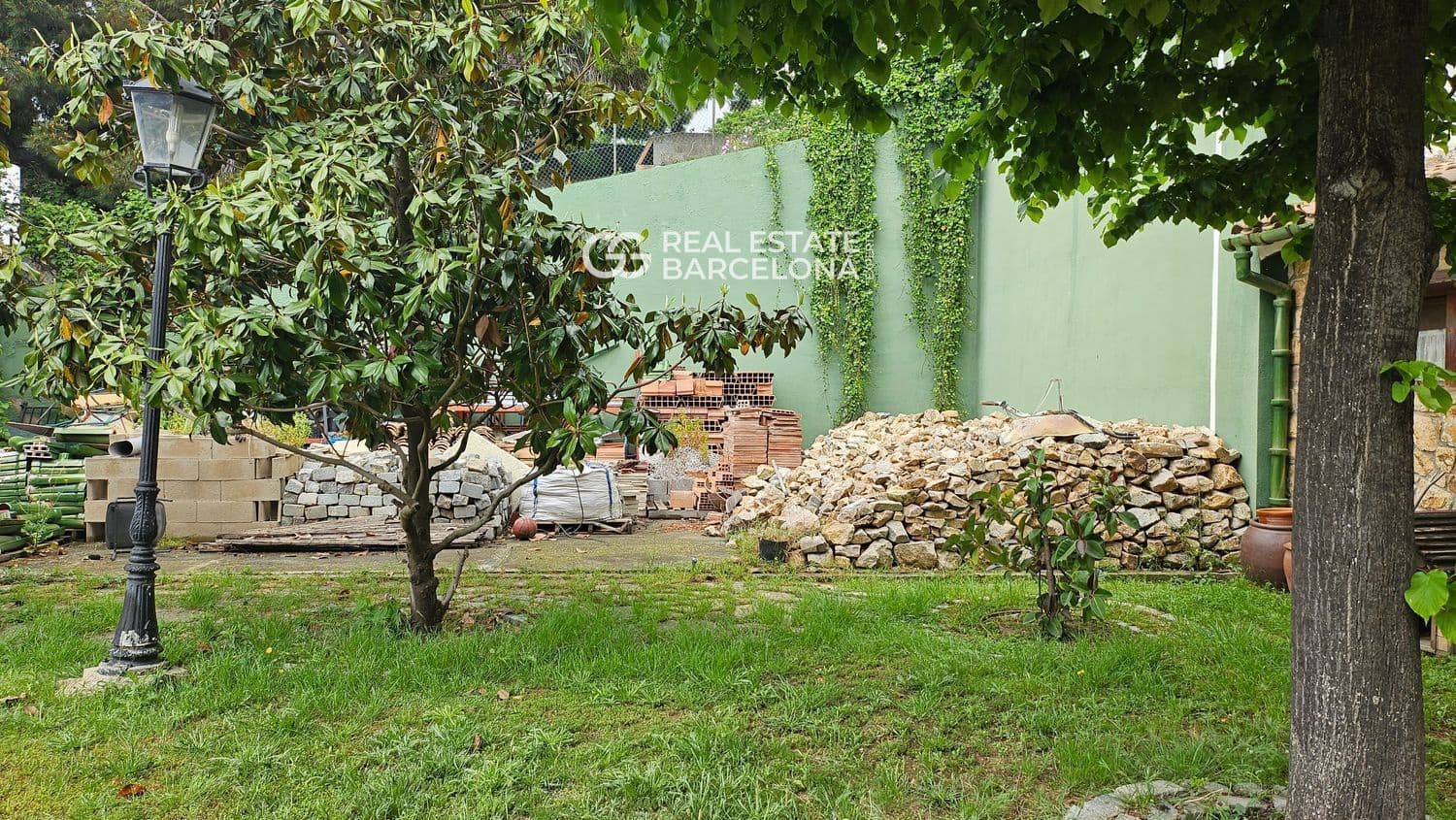 Terreno para Construção para venda em Teia - 2 250 000 € (Ref: 9504741)