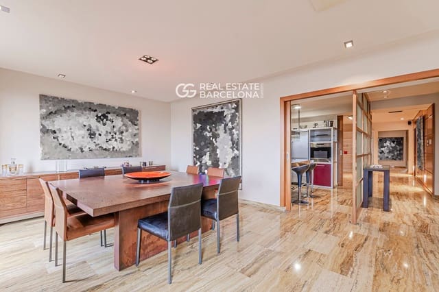 3 slaapkamer Flat te koop in Eixample, Barcelona stad met garage - € 3.500.000 (Ref: 9511330)