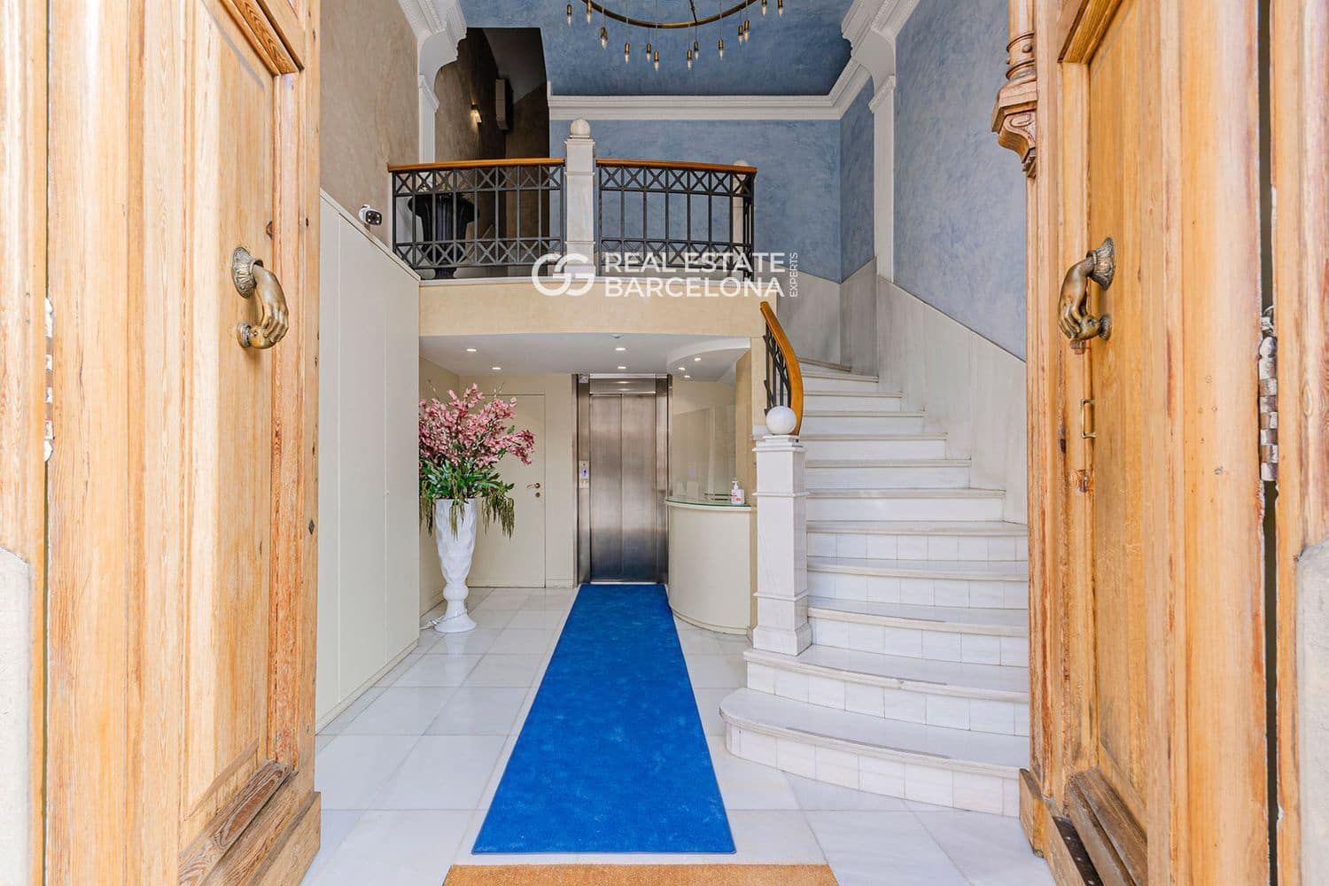 3 slaapkamer Flat te koop in Barcelona stad met garage - € 3.500.000 (Ref: 9511330)