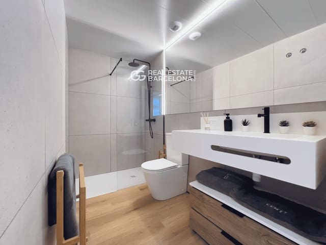 2 quarto Apartamento para venda em Barcelona cidade - 392 000 € (Ref: 9523675)