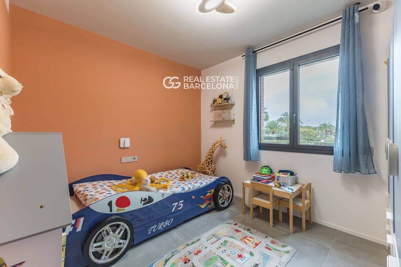 3 soveværelse Villa til salg i Gava med swimmingpool - € 1.280.000 (Ref: 9552691)