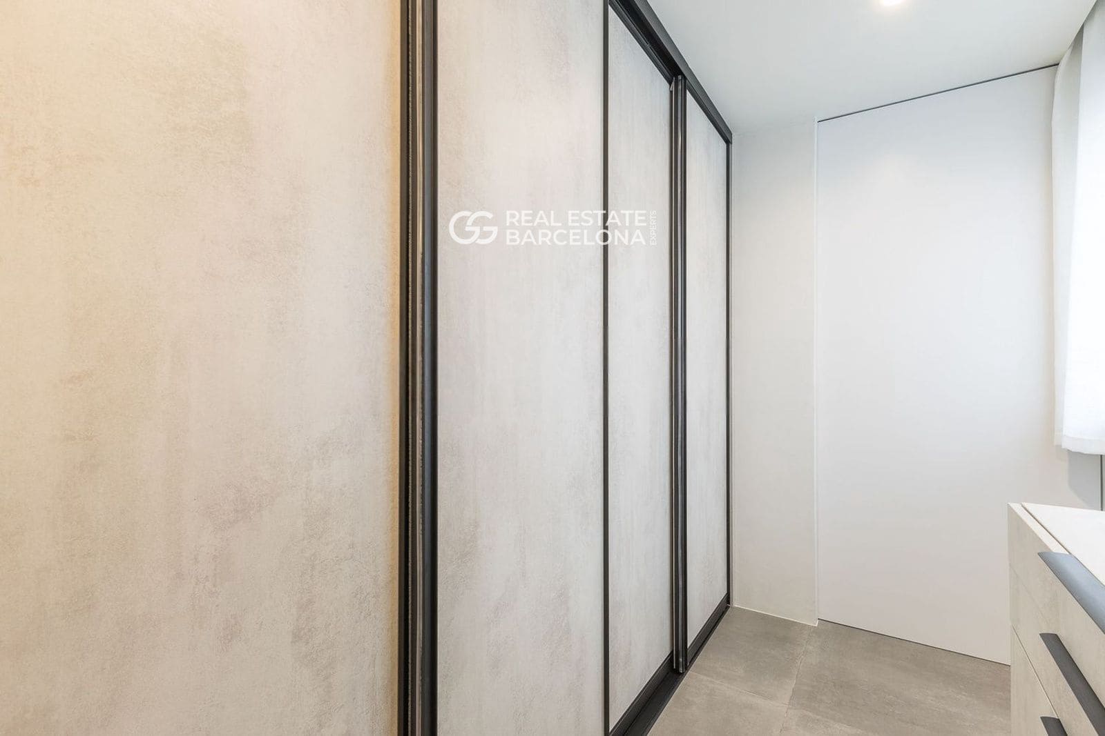 3 soveværelse Villa til salg i Gava med swimmingpool - € 1.280.000 (Ref: 9552691)