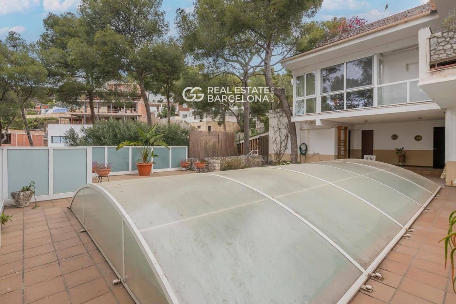 12 slaapkamer Villa te koop in Castelldefels met zwembad garage - € 1.930.000 (Ref: 9572005)