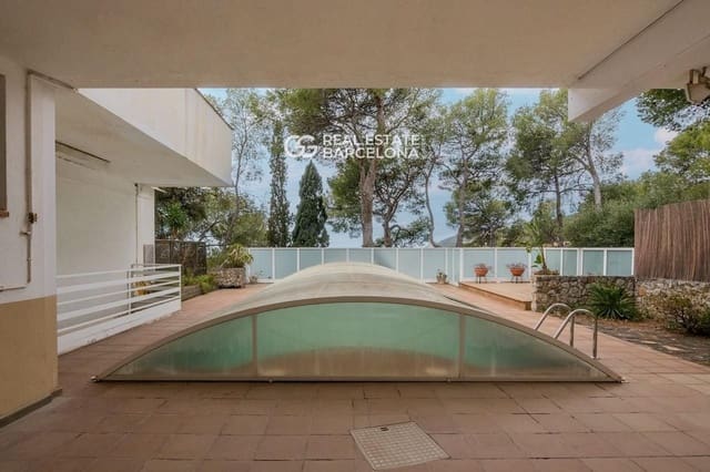 12 slaapkamer Villa te koop in Castelldefels met zwembad garage - € 1.930.000 (Ref: 9572005)