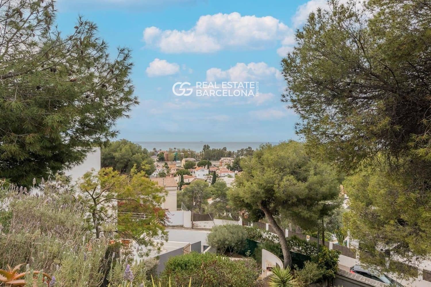 12 slaapkamer Villa te koop in Castelldefels met zwembad garage - € 1.930.000 (Ref: 9572005)