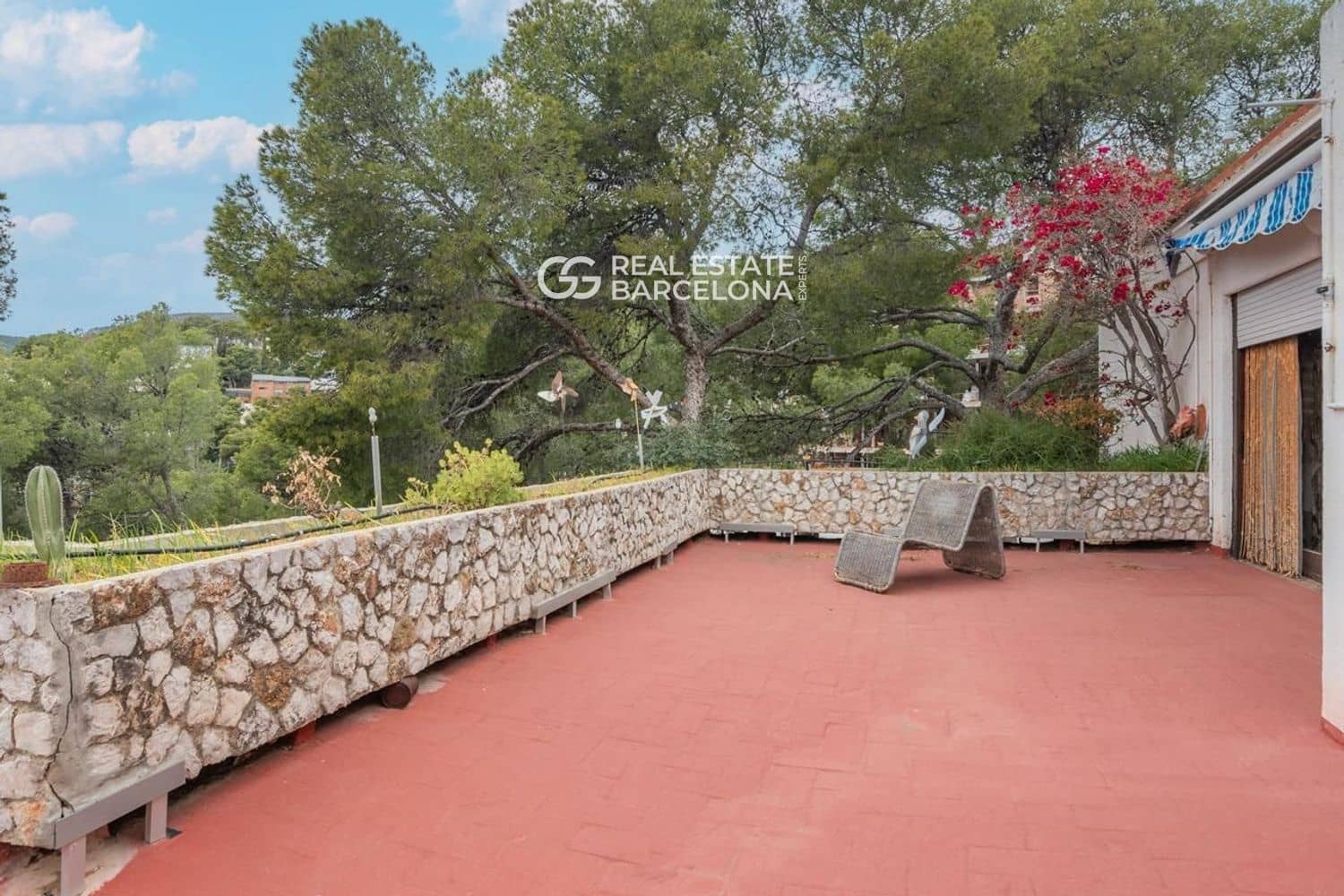 12 slaapkamer Villa te koop in Castelldefels met zwembad garage - € 1.930.000 (Ref: 9572005)