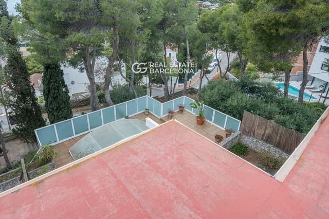 12 slaapkamer Villa te koop in Castelldefels met zwembad garage - € 1.930.000 (Ref: 9572005)