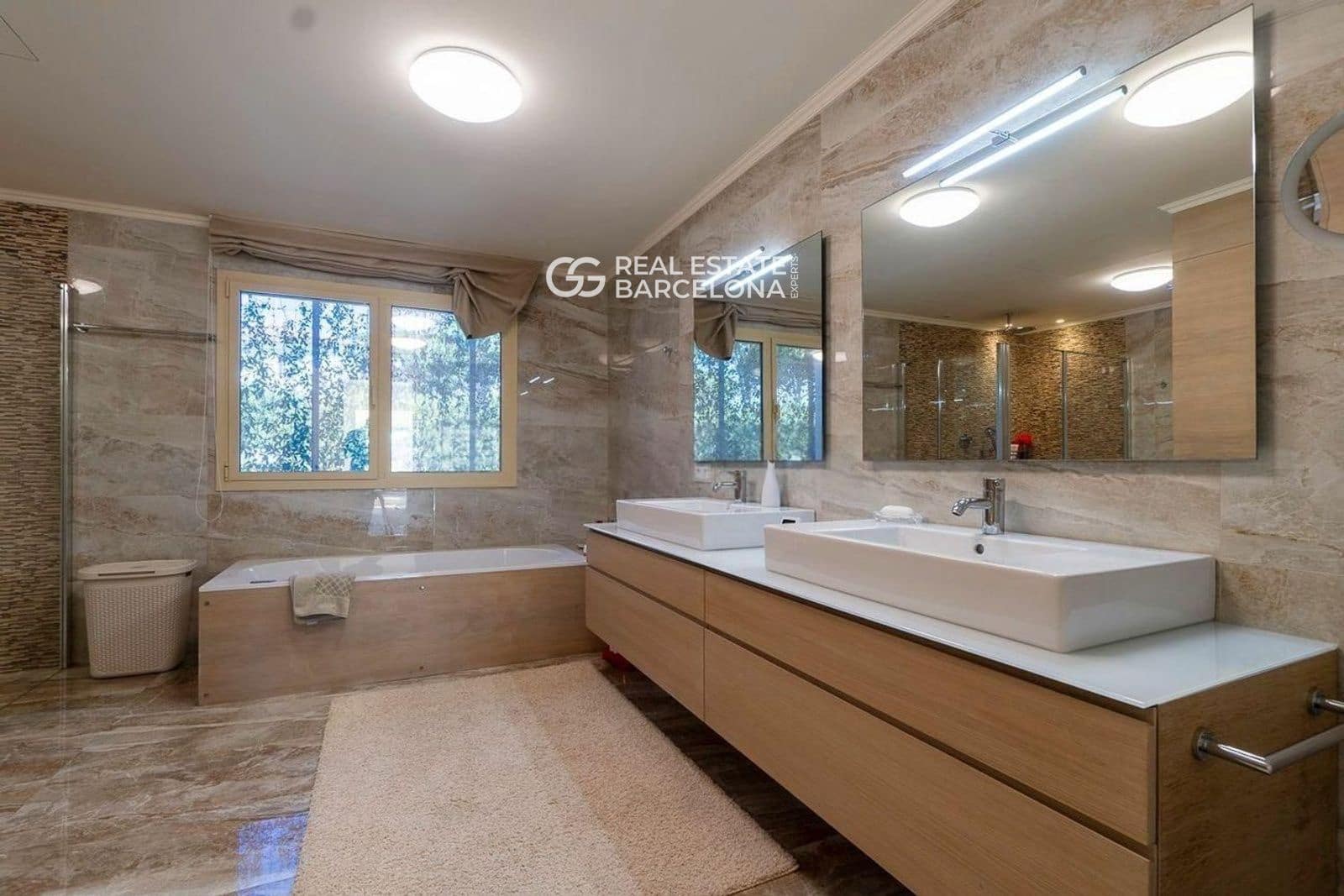 5 soveværelse Villa til salg i S'Agaro med swimmingpool garage - € 5.000.000 (Ref: 9572006)