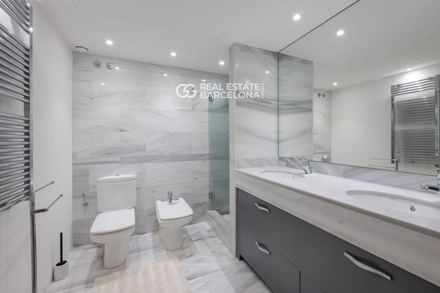 Piso de 4 habitaciones en Barcelona ciudad en venta con piscina garaje - 2.675.000 € (Ref: 9580121)