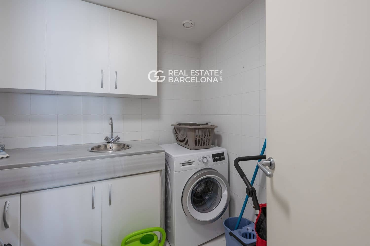 Piso de 4 habitaciones en Barcelona ciudad en venta con piscina garaje - 2.675.000 € (Ref: 9580121)