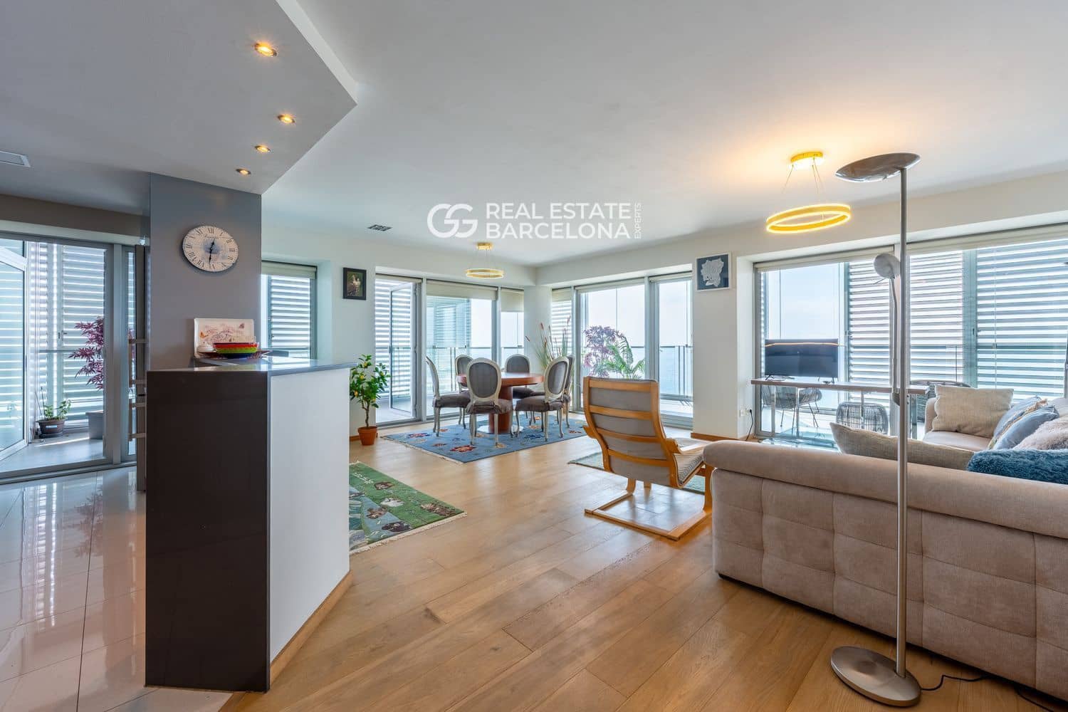 Piso de 4 habitaciones en Barcelona ciudad en venta con piscina garaje - 2.675.000 € (Ref: 9580121)