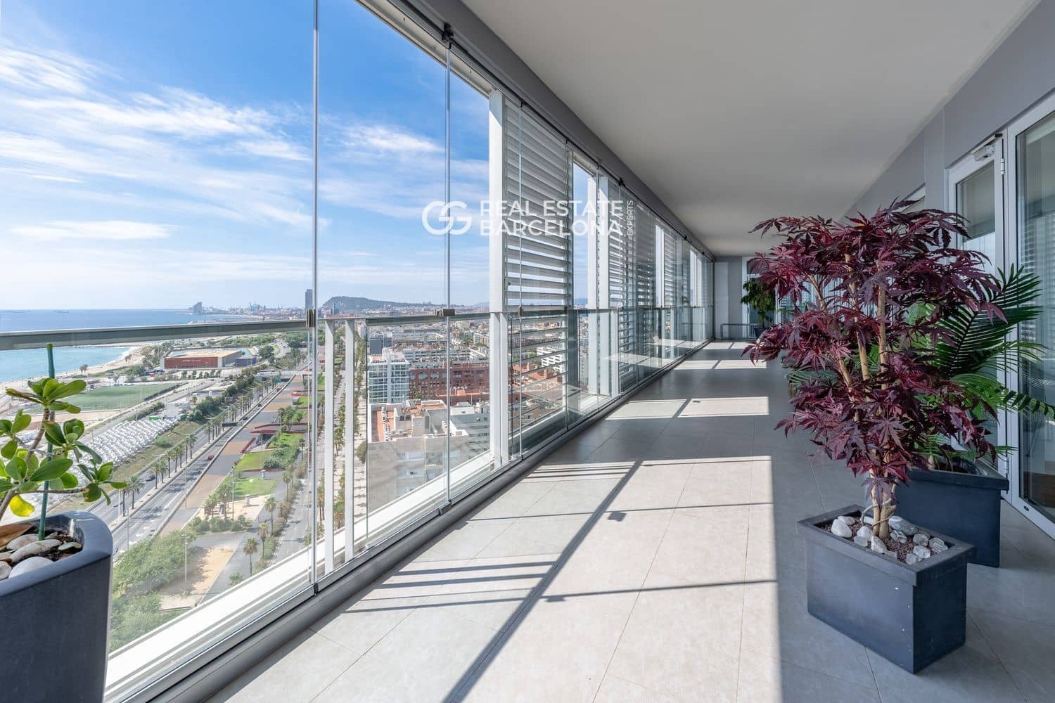 Piso de 4 habitaciones en Barcelona ciudad en venta con piscina garaje - 2.675.000 € (Ref: 9580121)