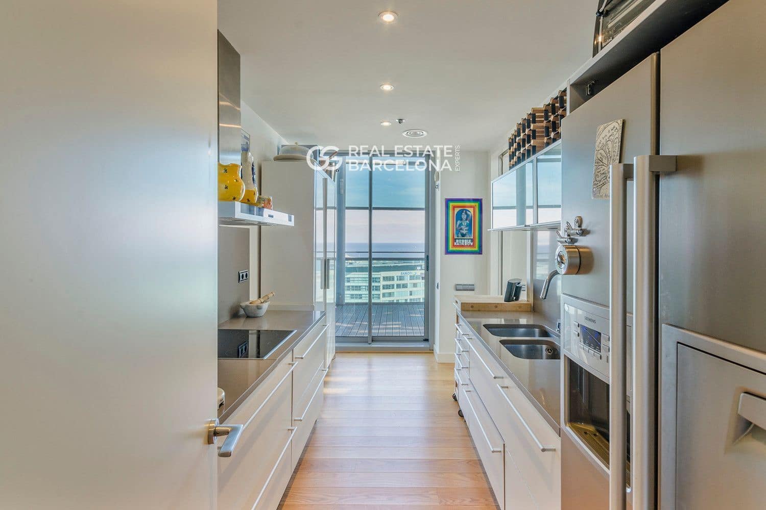 Piso de 2 habitaciones en Barcelona ciudad en venta con piscina garaje - 2.195.000 € (Ref: 9580122)