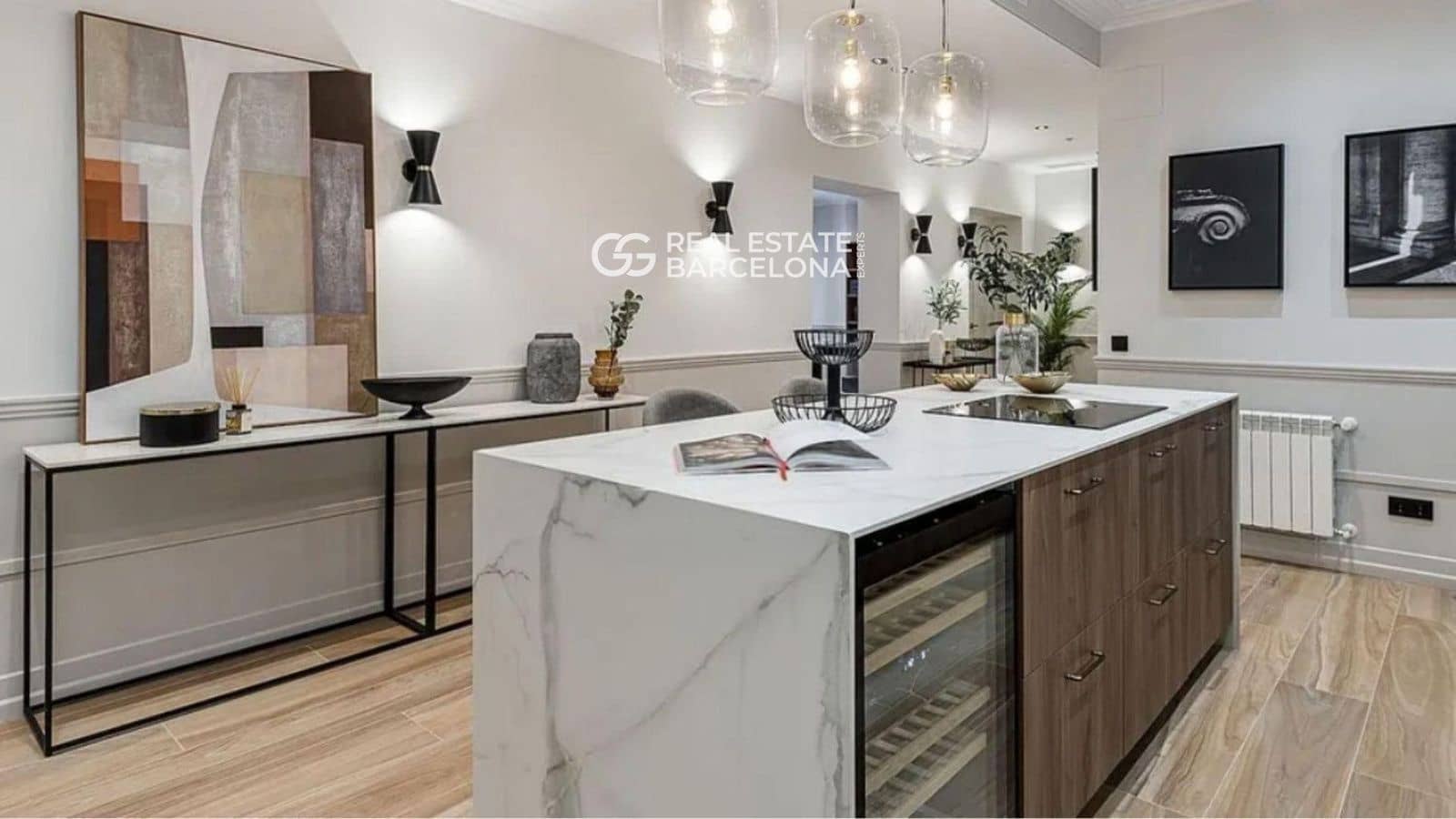 4 makuuhuone Asunto myytävänä paikassa Barcelona kaupunki mukana uima-altaan 
autotalli - 4 650 000 € (Ref: 9593054)