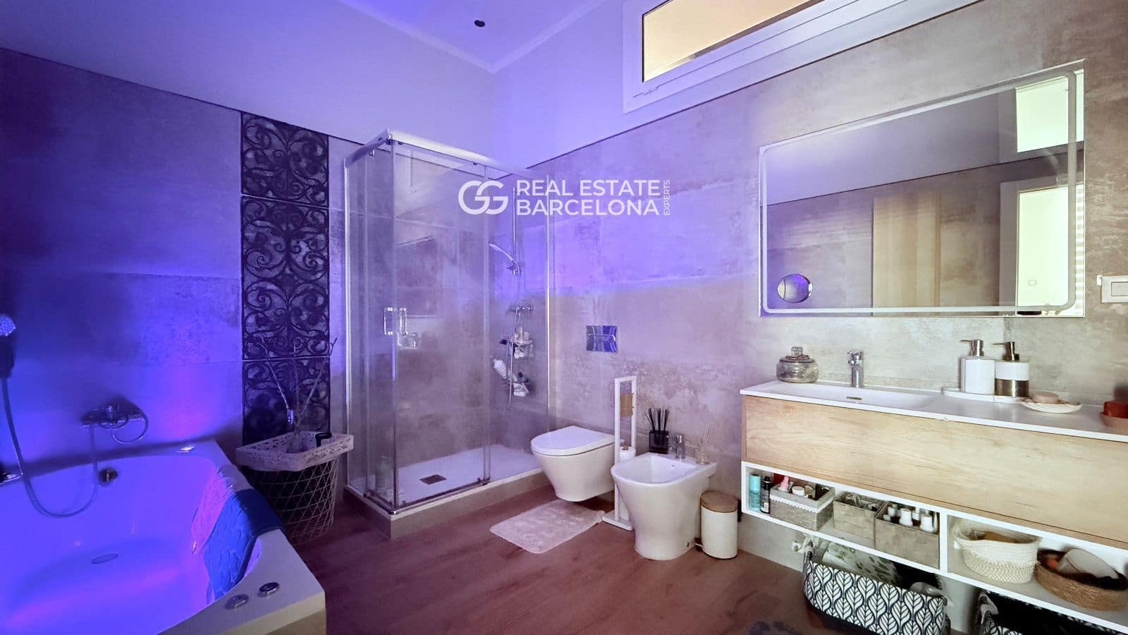 2 soverom Villa til salgs i Barcelona by - € 6 500 000 (Ref: 9606773)