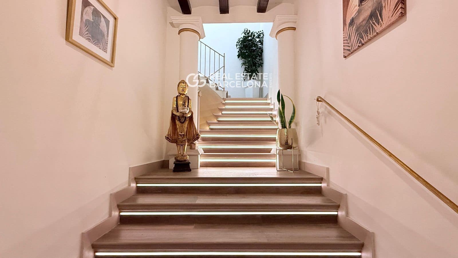 2 soverom Villa til salgs i Barcelona by - € 6 500 000 (Ref: 9606773)