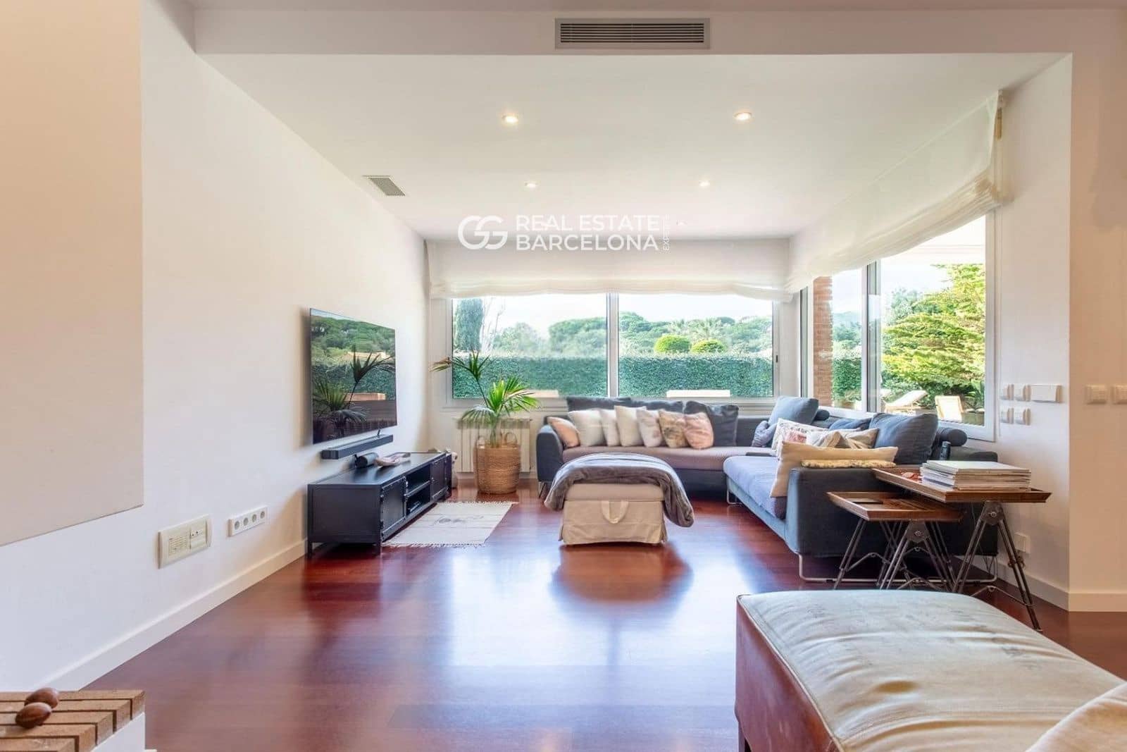 4 bedroom Villa for sale in Sant Andreu de Llavaneres with pool garage - € 1,290,000 (Ref: 9610029)