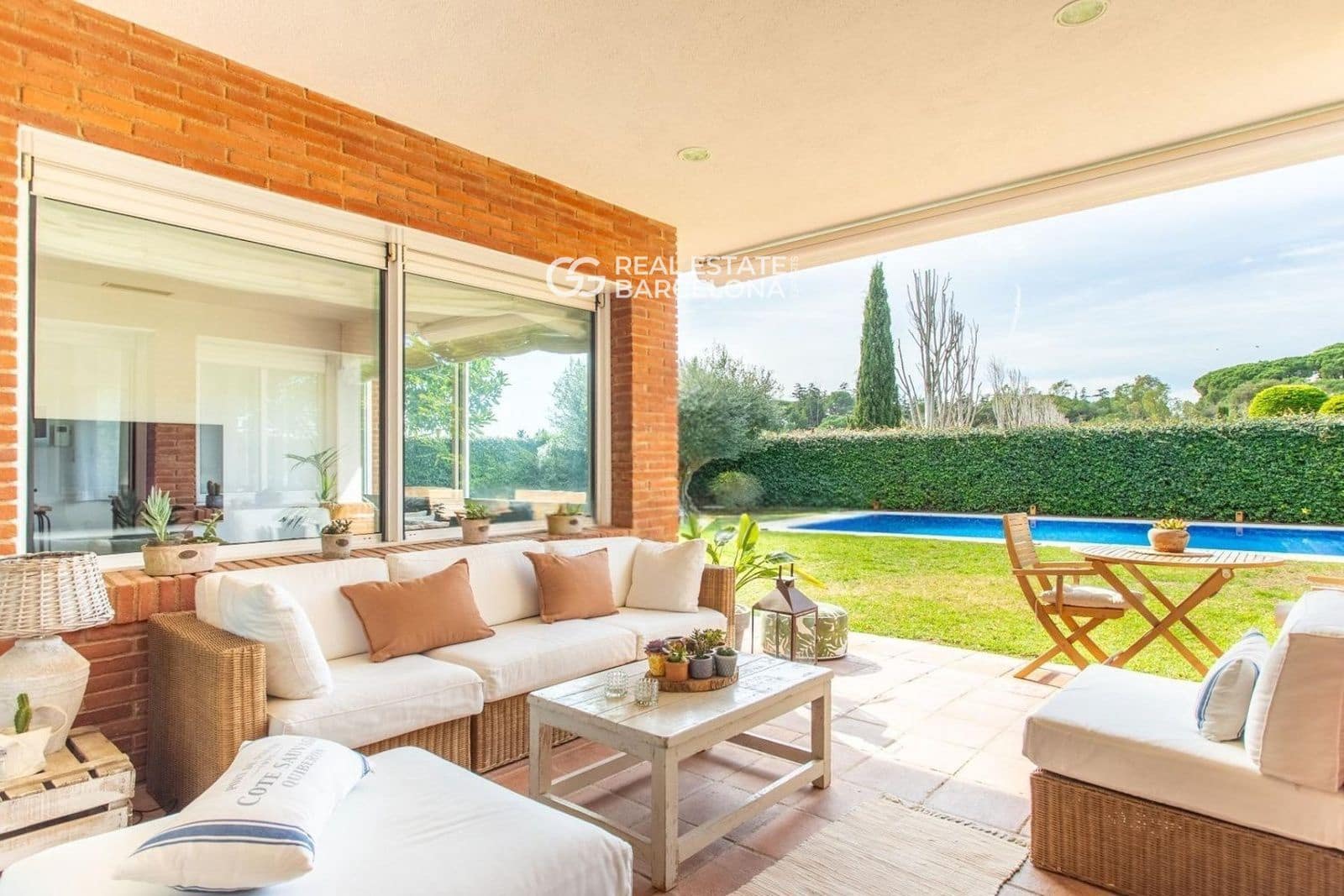 4 bedroom Villa for sale in Sant Andreu de Llavaneres with pool garage - € 1,290,000 (Ref: 9610029)