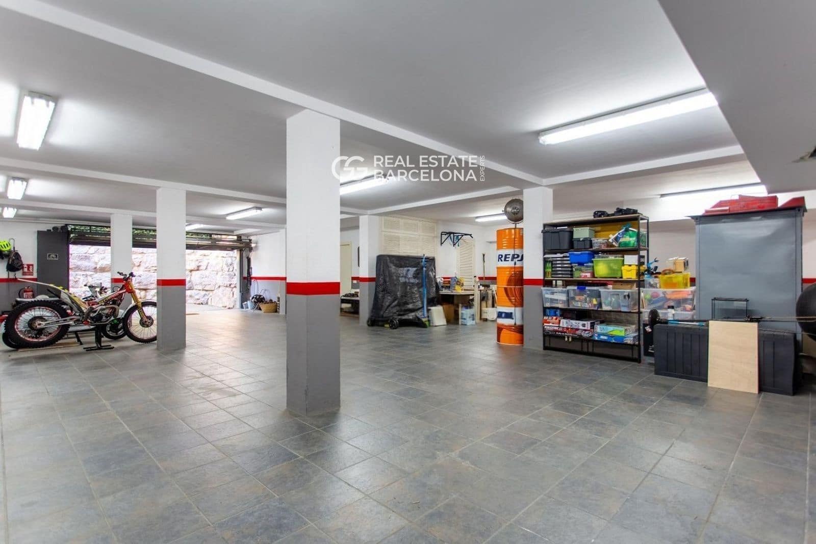 4 bedroom Villa for sale in Sant Andreu de Llavaneres with pool garage - € 1,290,000 (Ref: 9610029)