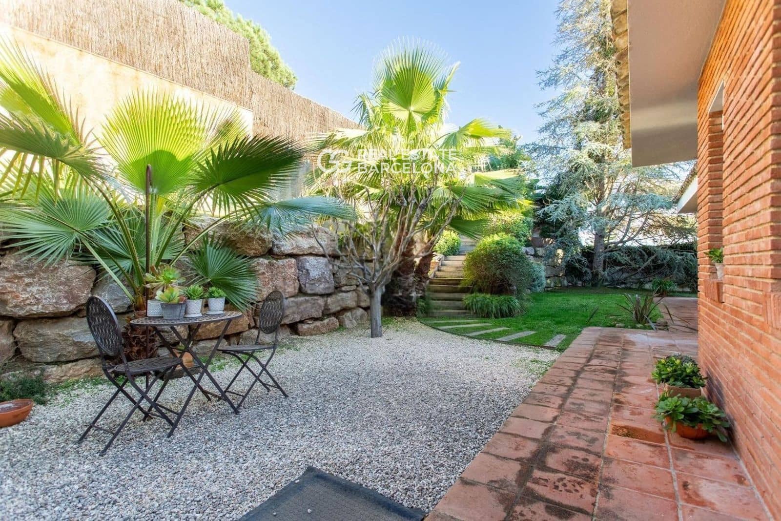 4 bedroom Villa for sale in Sant Andreu de Llavaneres with pool garage - € 1,290,000 (Ref: 9610029)