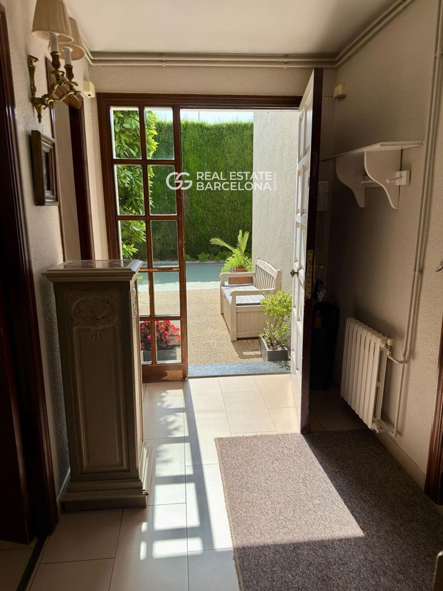 4 camera da letto Villa in vendita in Gava con piscina garage - 1.690.000 € (Rif: 9628340)