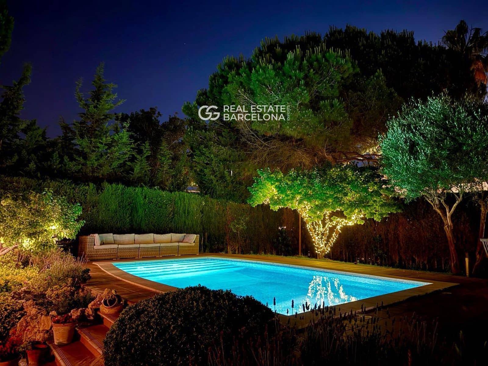 4 camera da letto Villa in vendita in Gava con piscina garage - 1.690.000 € (Rif: 9628340)