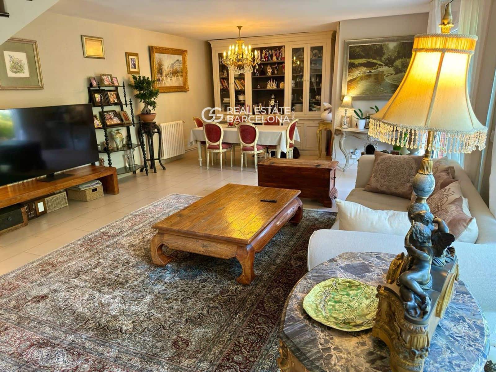 4 camera da letto Villa in vendita in Gava con piscina garage - 1.690.000 € (Rif: 9628340)