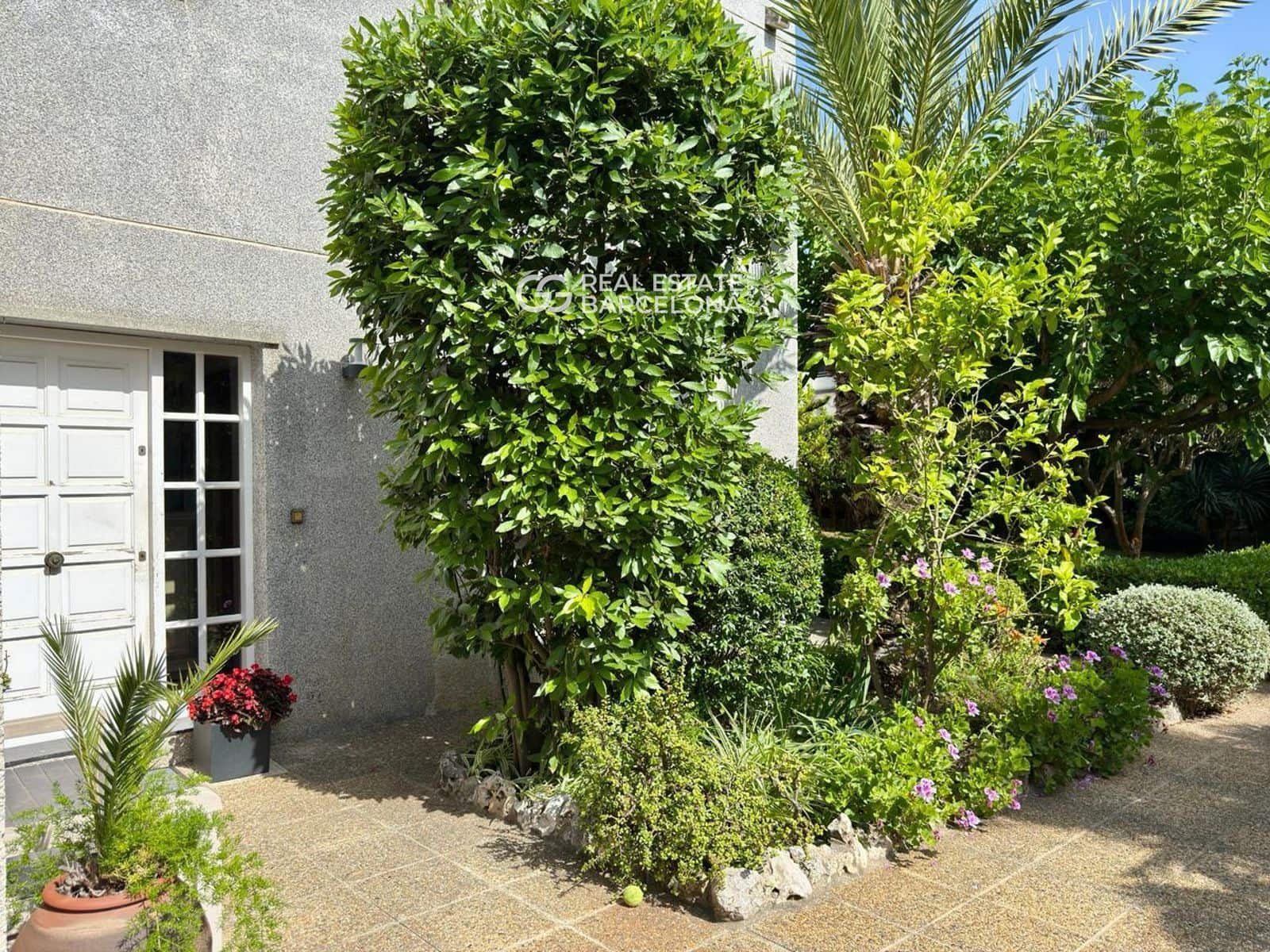 4 camera da letto Villa in vendita in Gava con piscina garage - 1.690.000 € (Rif: 9628340)