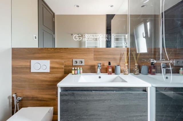 2 Zimmer Penthouse zu verkaufen in Barcelona Stadt - 650.000 € (Ref: 9665453)